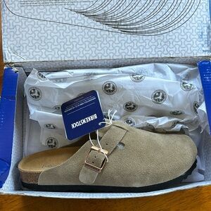 BOSTON SOFT FOOTBED - BRAND NEW - IN BOX